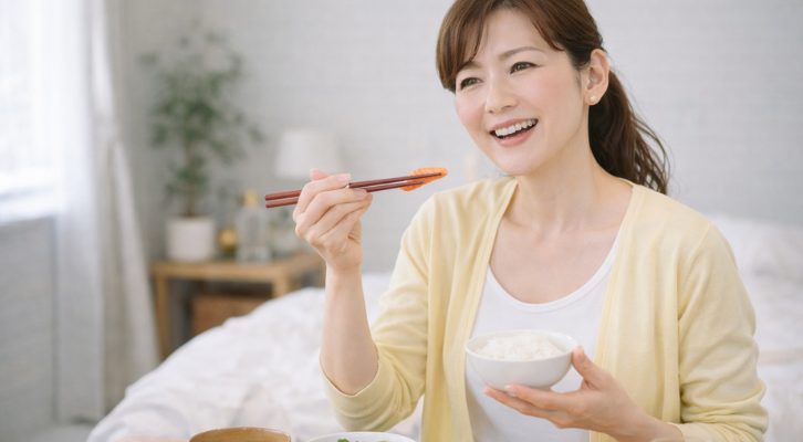 セルフケアで更年期症状を緩和する方法と対策